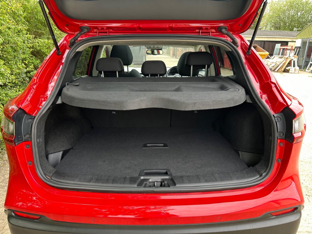 2020 Nissan Qashqai SUV 1.3 DIG-T N-Connecta SUV 5dr Petrol Manual Euro 6 s/s 140 ps