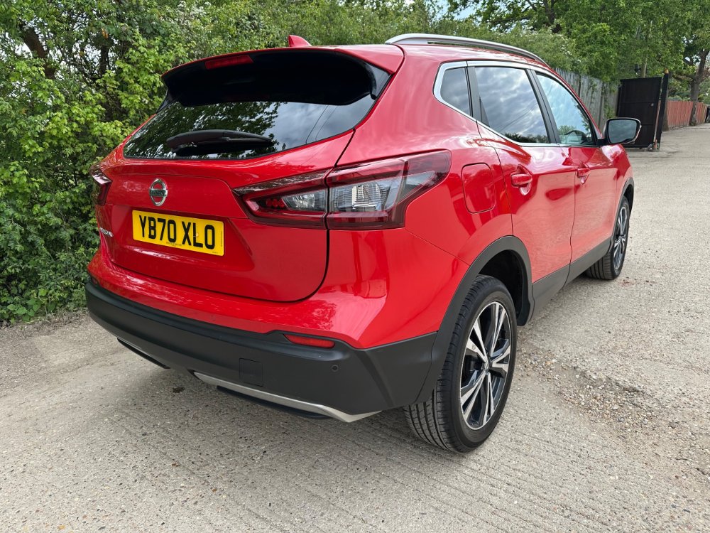 Nissan Qashqai 1.3 DIG-T N-Connecta SUV 5dr Petrol Manual Euro 6 s/s 140 ps for sale in KD Trade Sales Ltd