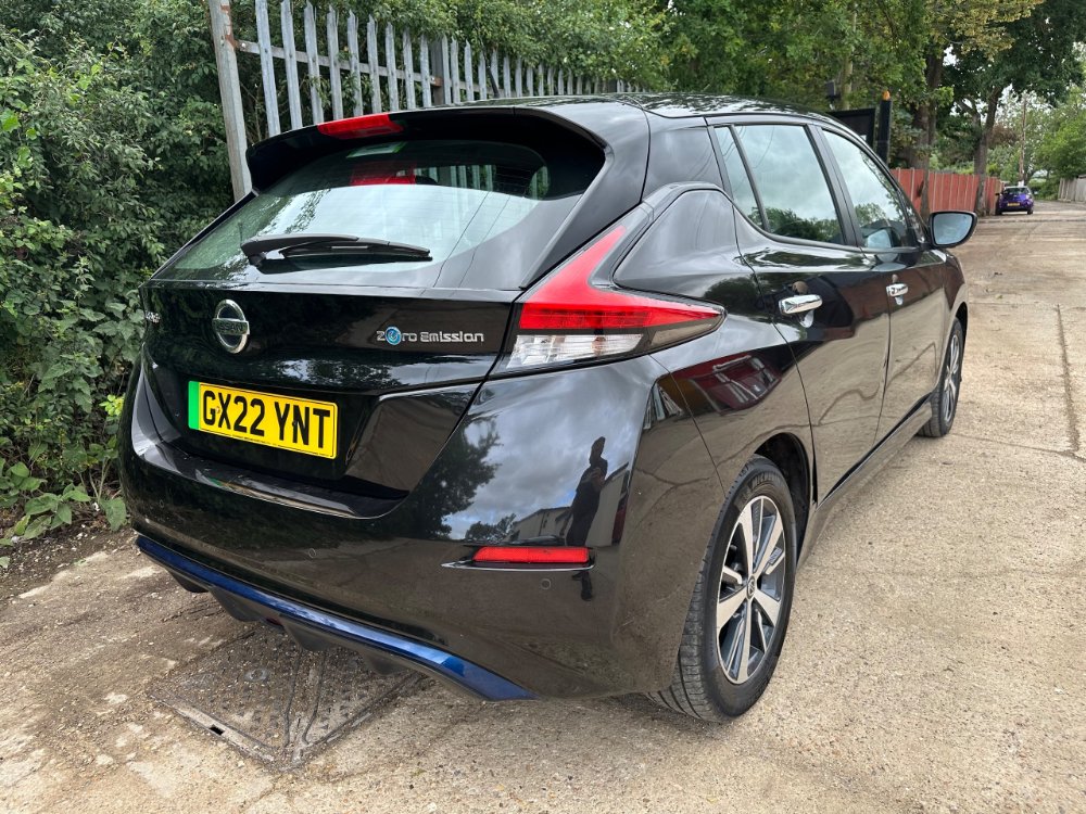 Nissan LEAF 40kWh Acenta Hatchback 5dr Electric Auto 150 ps for sale in KD Trade Sales Ltd