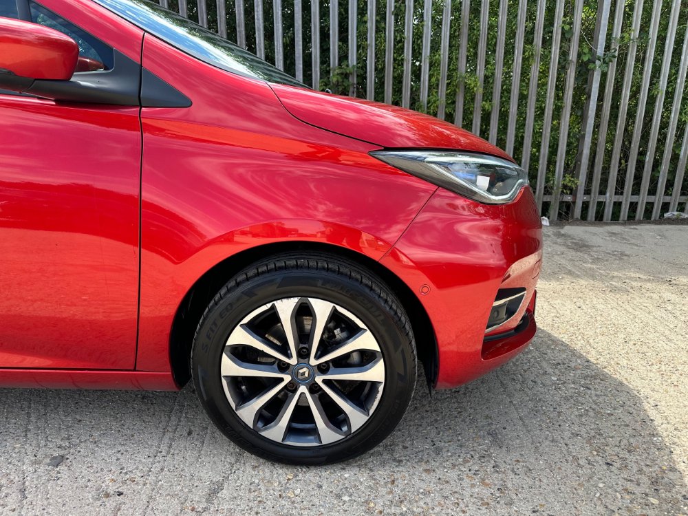 2020 Renault Zoe Hatchback R135 52kWh GT Line Hatchback 5dr Electric Auto i 134 bhp