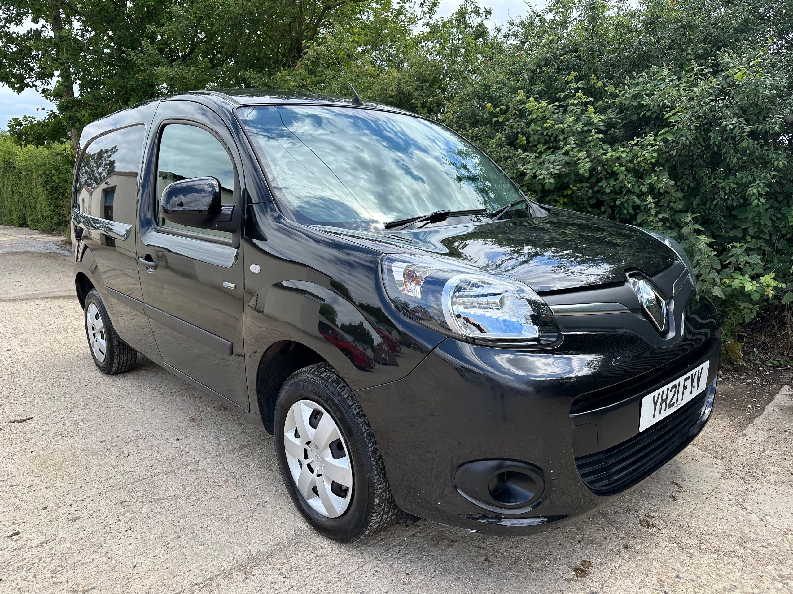 2021 RENAULT KANGOO