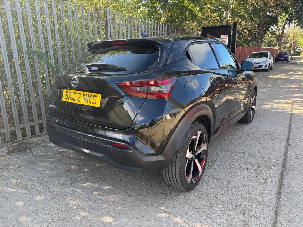 Nissan Juke 1.0 DIG-T Tekna SUV 5dr Petrol DCT Auto Euro 6 s/s 114 ps for sale in Reigate