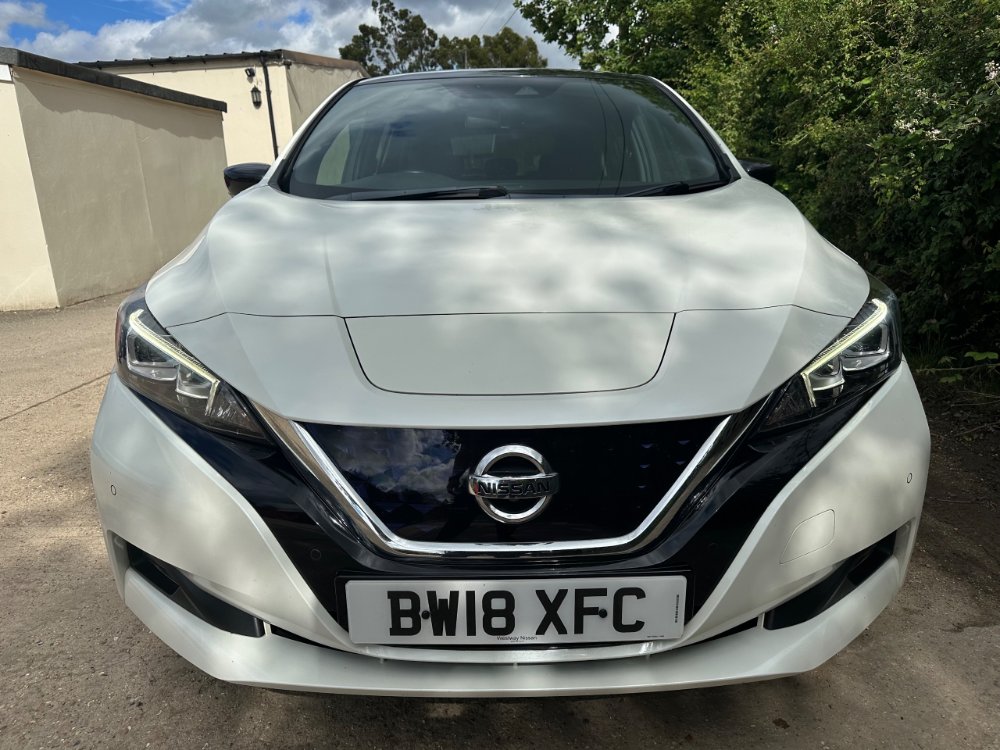 2018 Nissan LEAF Hatchback 40kWh Tekna Hatchback 5dr Electric Auto 150 ps
