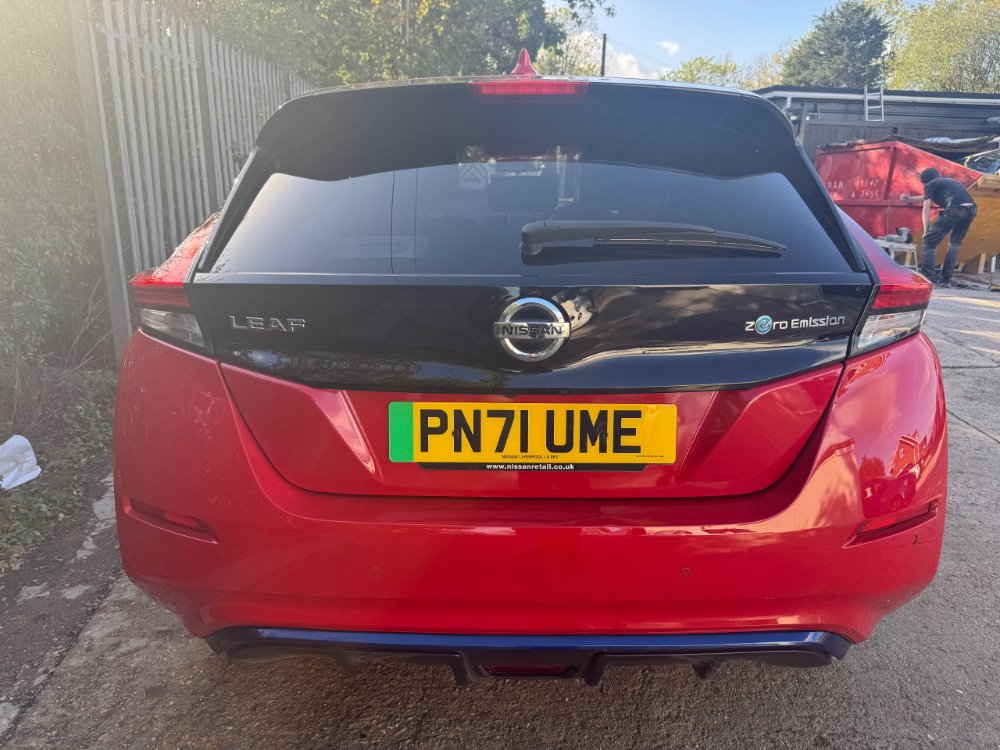 Red 2021 Nissan LEAF 40kWh Tekna Hatchback 5dr Electric Auto 150 ps in Reigate