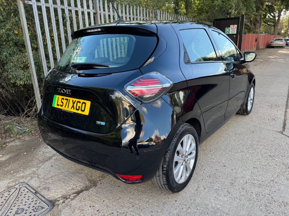 2021 Renault Zoe Hatchback R135 EV50 52kWh Iconic Hatchback 5dr Electric Auto Rapid Charge 134 bhp