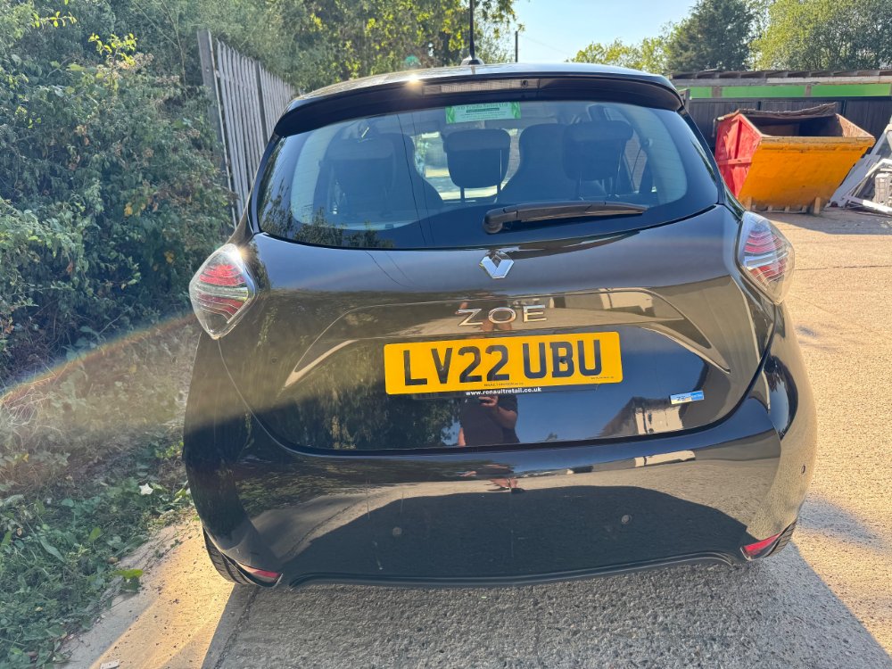 Black 2022 Renault Zoe R110 EV50 52kWh Iconic Hatchback 5dr Electric Auto Rapid Charge 107 bhp in Reigate