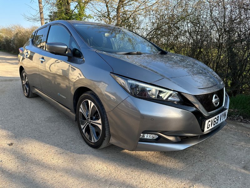 2020 LEAF 40KWH N CONNECTA HATCHBACK 5DR ELECTRIC AUTO 150 PS 6,490 38 THIS... photo