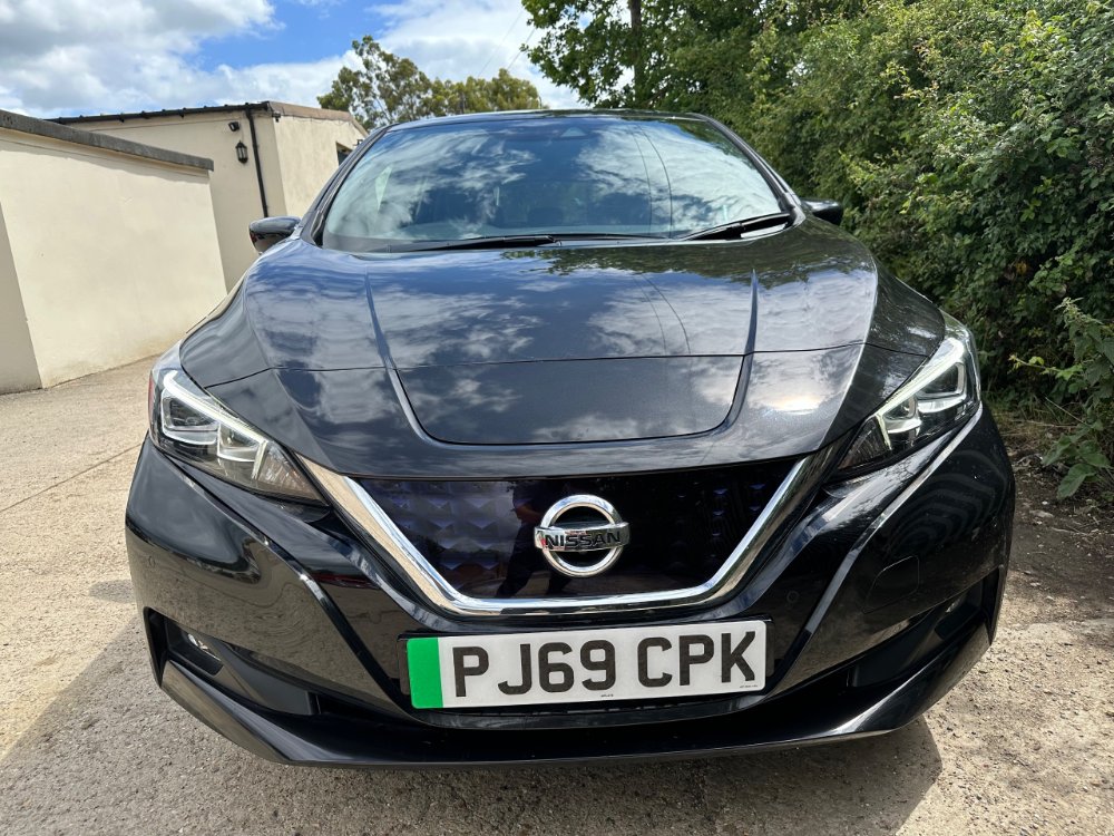 2019 Nissan LEAF Hatchback 40kWh Tekna Hatchback 5dr Electric Auto 150 ps
