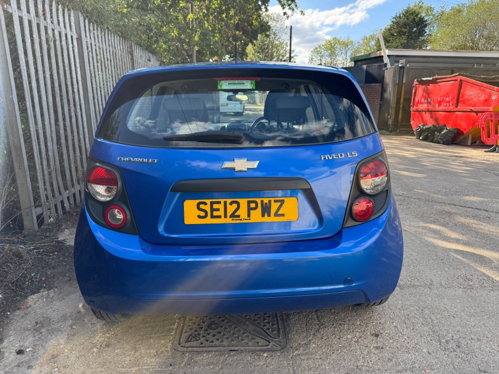 Blue 2012 Chevrolet Aveo 1.2 LS Hatchback 5dr Petrol Manual Euro 5 s/s 86 ps in Reigate