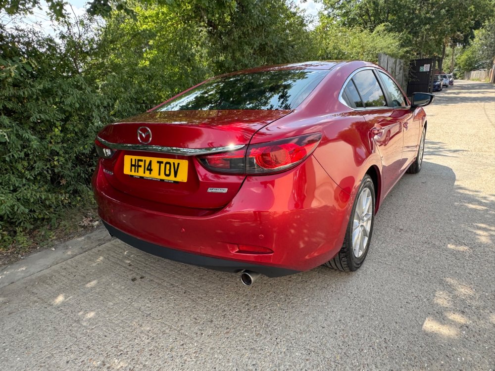 Mazda 6 2.0 SKYACTIV-G SE-L Nav Saloon 4dr Petrol Auto Euro 5 s/s 145 ps for sale in Reigate