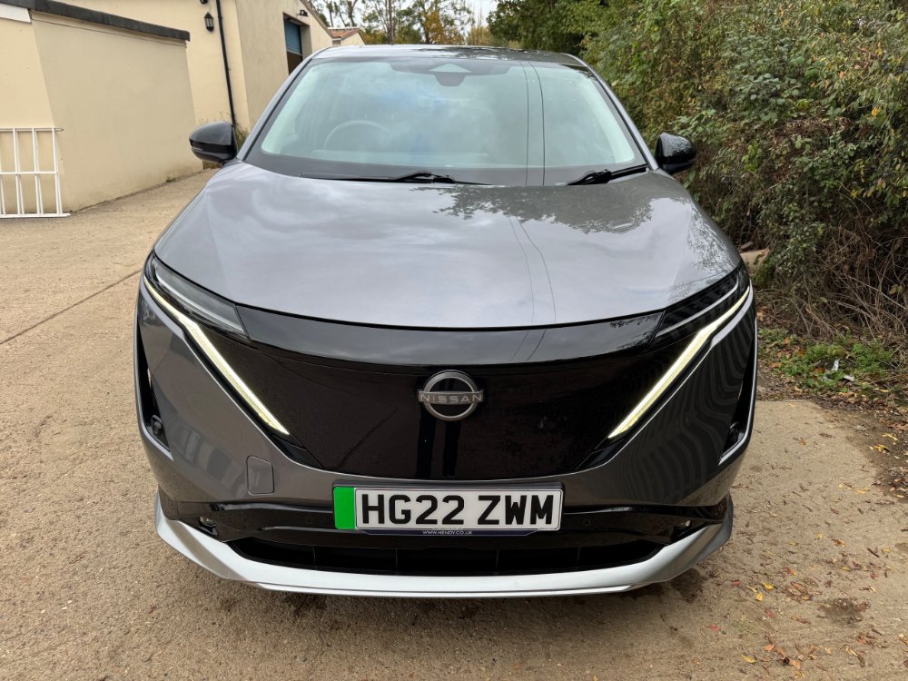 Grey 2022 Nissan ARIYA 63kWh Advance SUV 5dr Electric Auto 7.4kW Charger 217 ps in Reigate