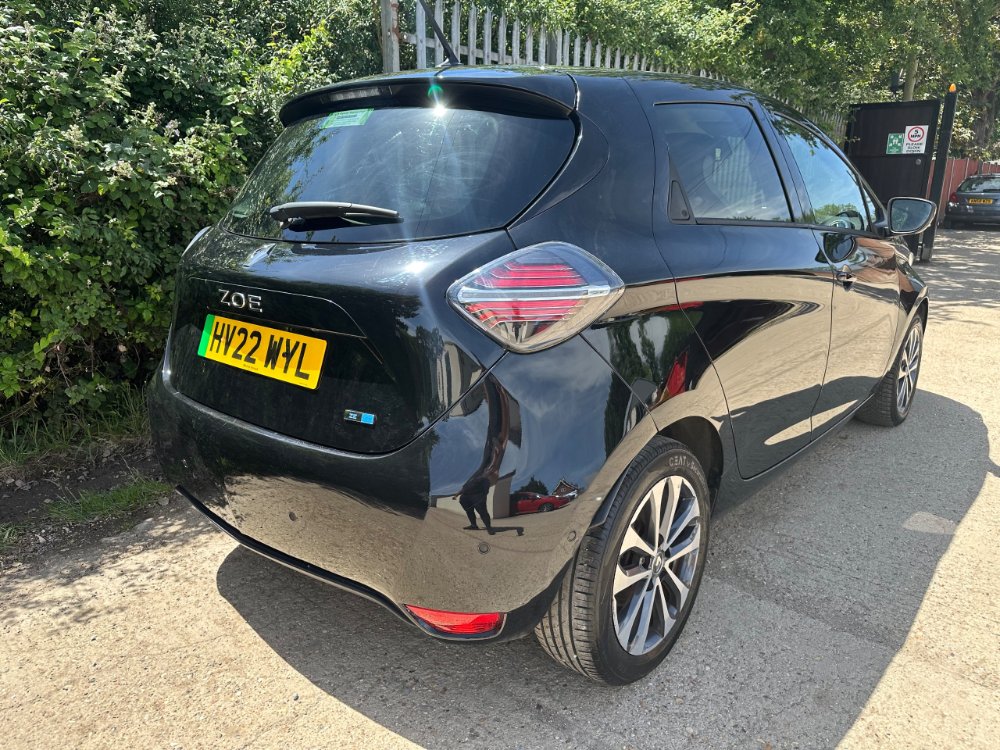 Renault Zoe R135 EV50 52kWh GT Line Hatchback 5dr Electric Auto Rapid Charge 134 bhp for sale in Reigate