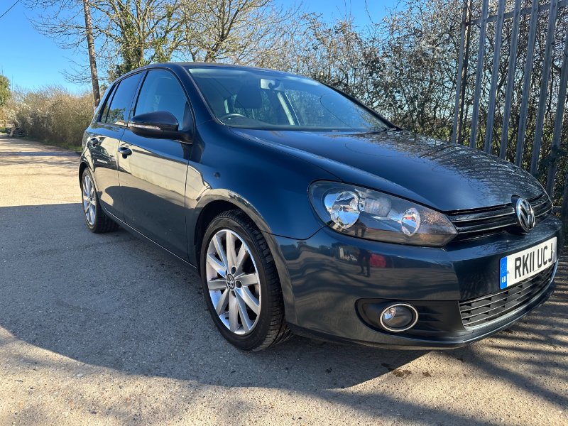 2011 GOLF 2.0 TDI BLUEMOTION TECH GT HATCHBACK 5DR DIESEL MANUAL EURO 5 S... photo