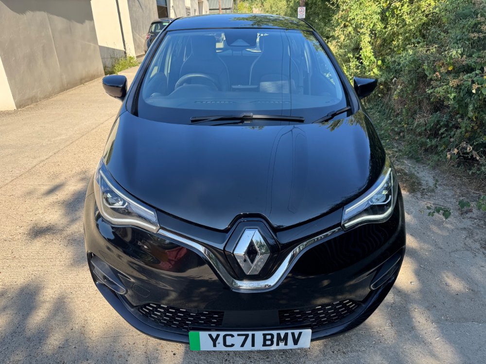 Black 2021 Renault Zoe R135 EV50 52kWh GT Line Hatchback 5dr Electric Auto Rapid Charge 134 bhp in Reigate